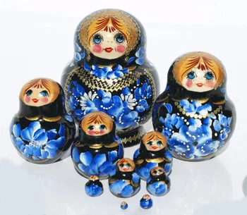 buy matryoshka dolls
