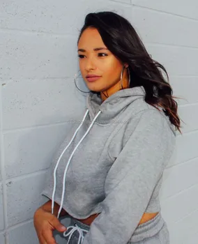 cropped fitness hoodie