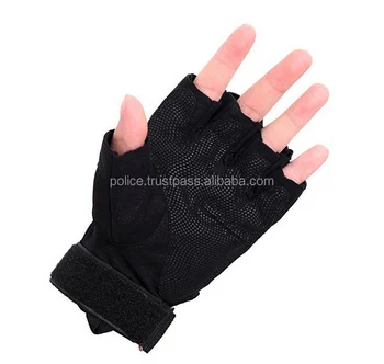 outdoor fingerless gloves