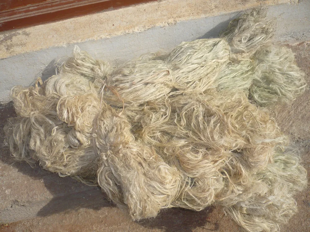 Natural Pineapple Fibre Made From Real Pineapple Suitable For Yarn And Fibre Stores And For