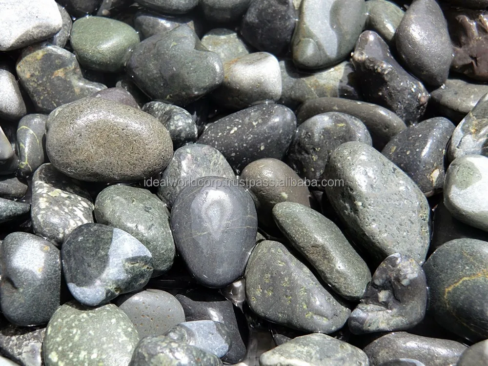 
BLACK BEACH PEBBLE COBBLE STONE 