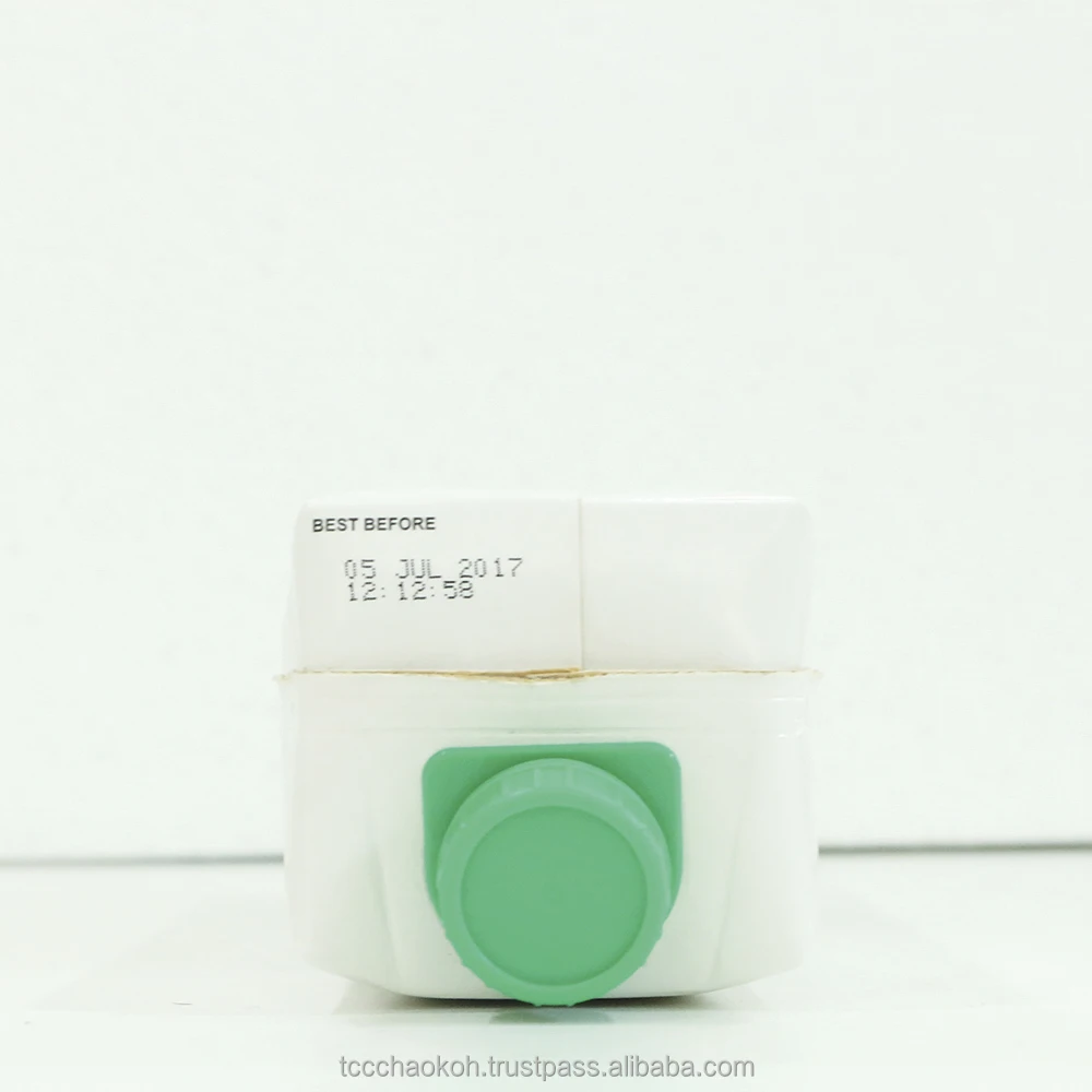 
CHAOKOH UHT Coconut Water Packed in Aseptic box original package (1000 ml) 