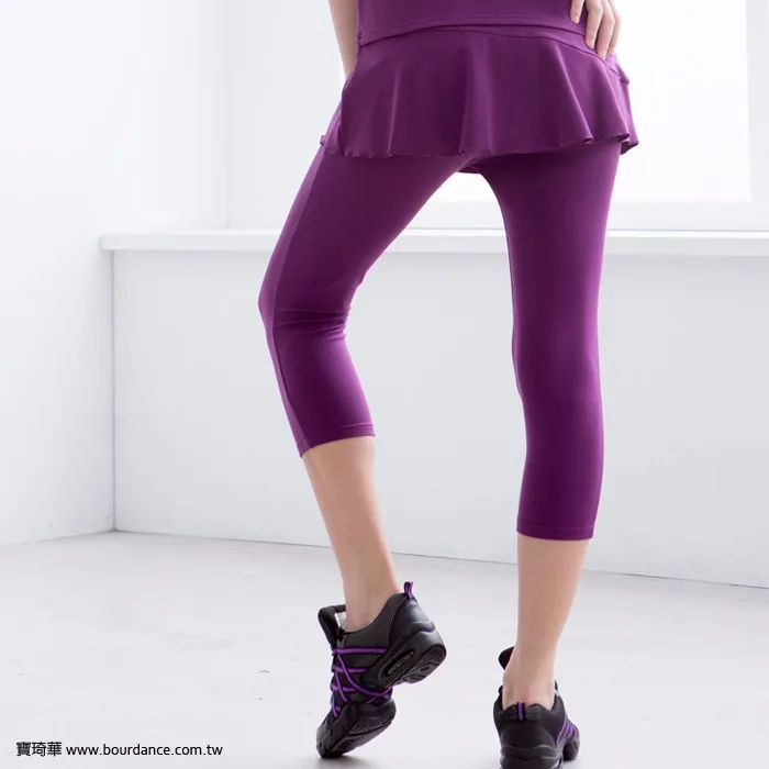 ruffle capri leggings