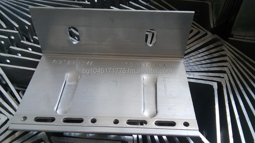 
Aluminium L brackets 