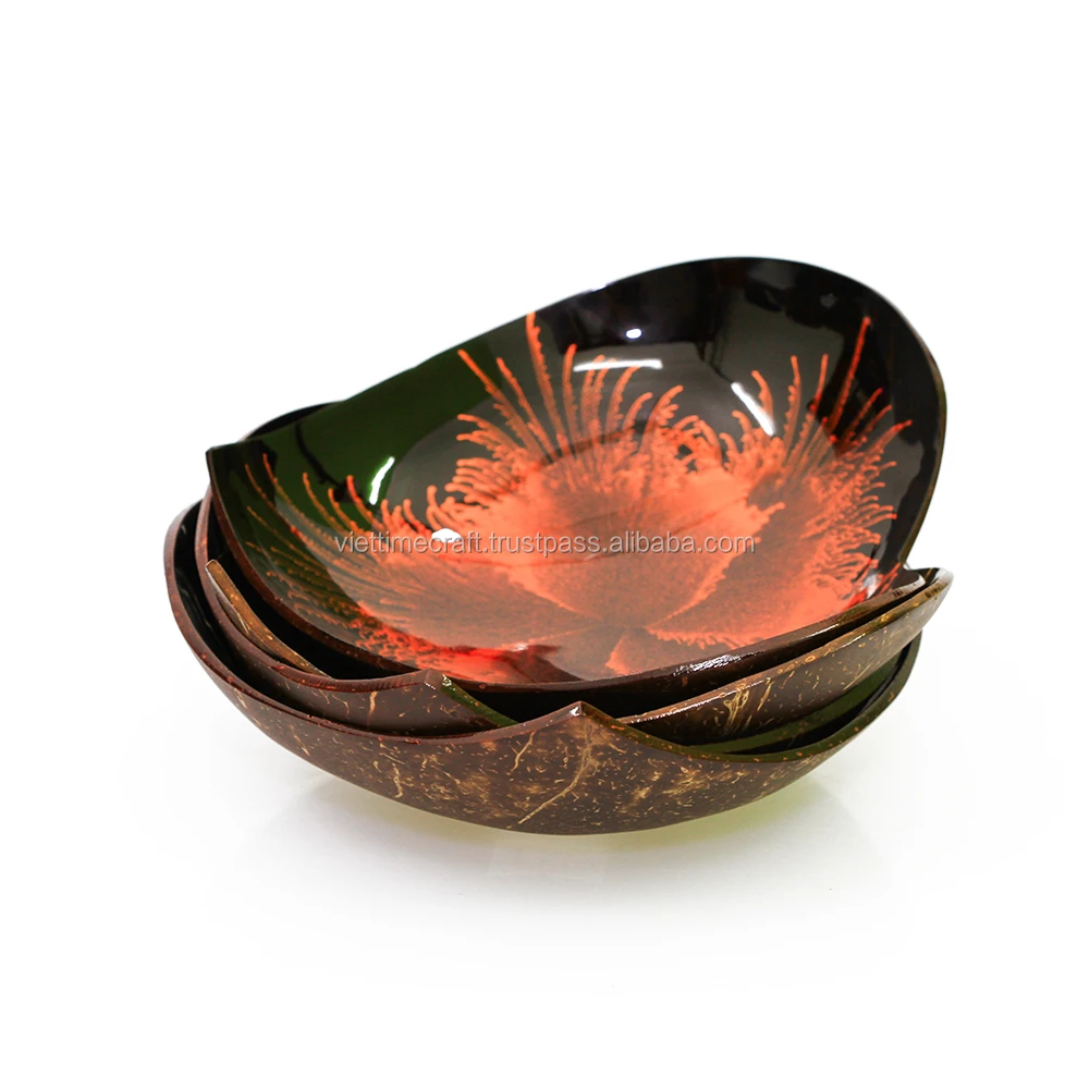 
Lacquer coconut shell bowl, heart shaped, lacquerware handicraft in Vietnam 