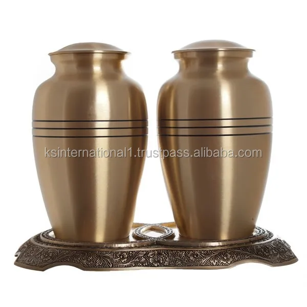 ADULT CREMATION URN IN BRASS NATURAL ROUGH FINISH Classic Laurel Pewter Engraved Brass Urn