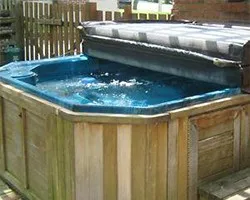 hot tubs 02.jpg