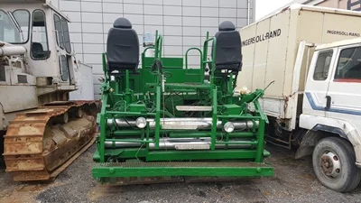 
[ Winwin Used Machinery ] Used Asphalt finisher (Paver) BARBER GREENE BG225B 1991yr For sale 