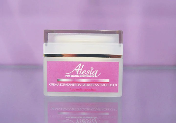 
LIGHT ANTIAGEING MOISTURISING DAY CREAM WITH LAVANDULA STOECHAS WITHOUT PARABENS 