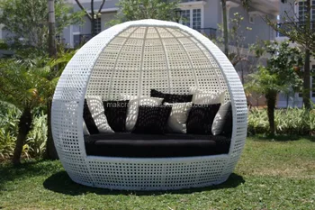 Round White Wicker Rattan Daybed Outdoor Furniture Garden Round White Wicker Rattan Daybed Outdoor Furniture Garden Patio Sunbed