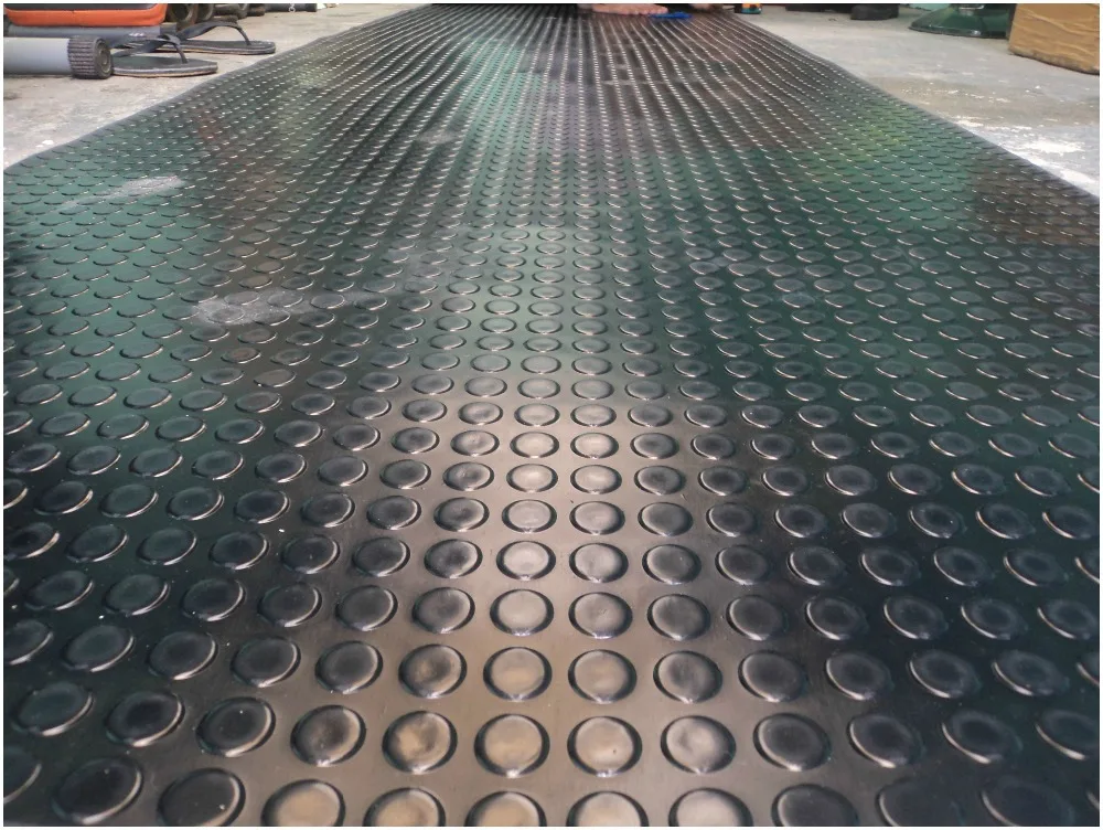 Round Stud Rubber Flooring Roll Type Round Stud Rubber Flooring Roll Type