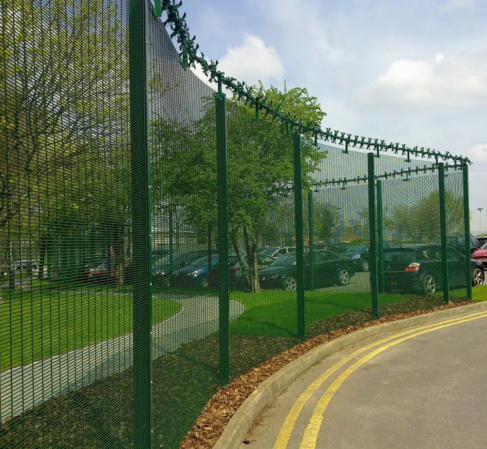 High Security Pvc Coated Anti Climb Gate Airport Fencing