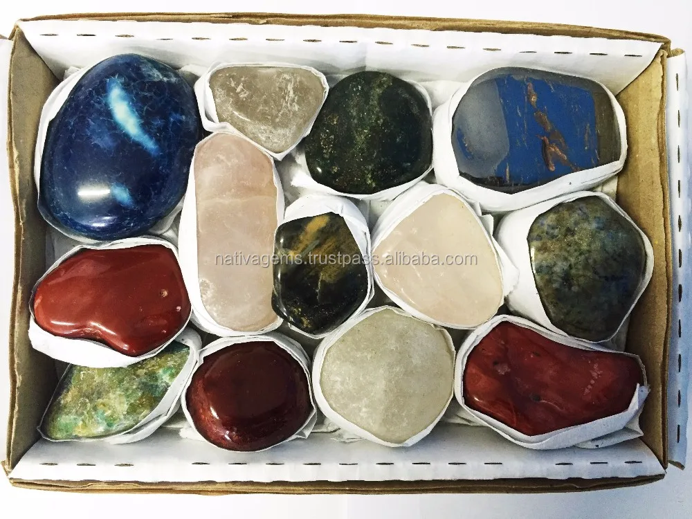 Камни в коробочке. Редкие камни для окружающего мира. Коллекция "минералы и горные породы" (поделочные камни). Драгоценные камни в ящике. Камни в коробочке.