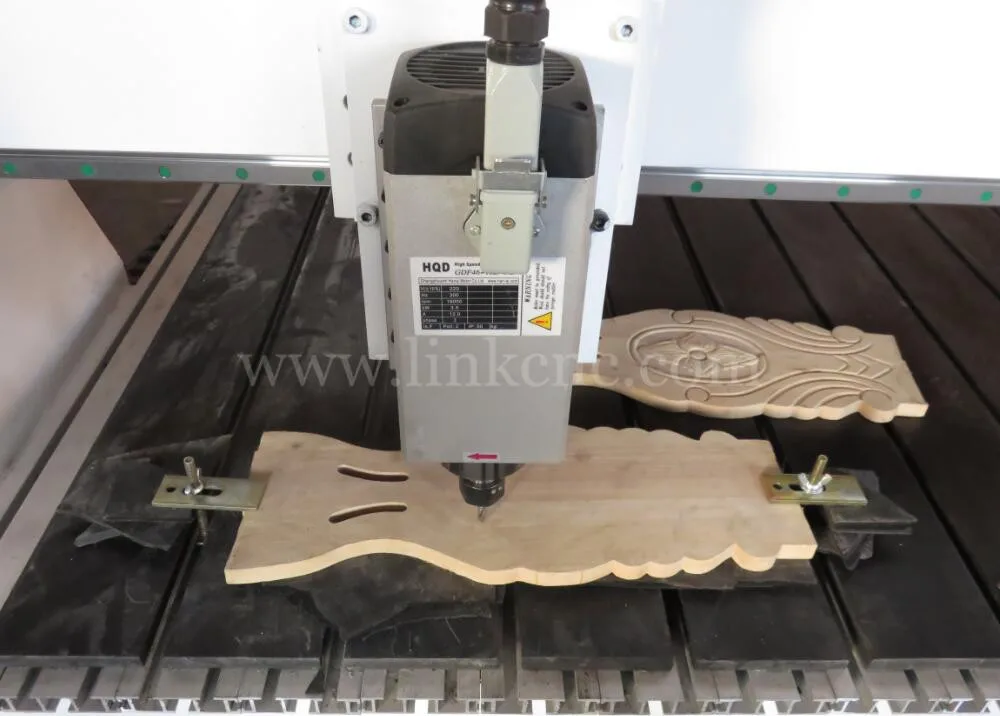 Outstanding 3d wood carving cnc router lxm1325 / cnc router engraving milling machine