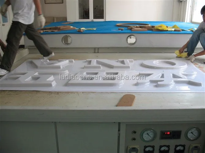 Abs Plastic Vacuum Forming Machine Advertising Sign Letter Vacuum