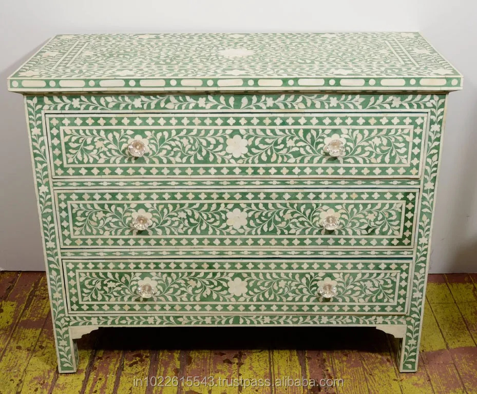 Incrustaciones de hueso en el pecho de cajones, Incrustaciones de hueso