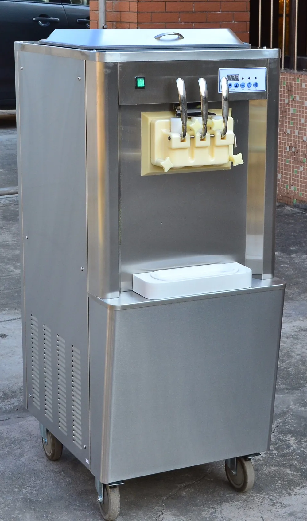 Automatic Frozen Yogurt Machine Italy,Frozen Yogurt Dispenser,Soft Ice