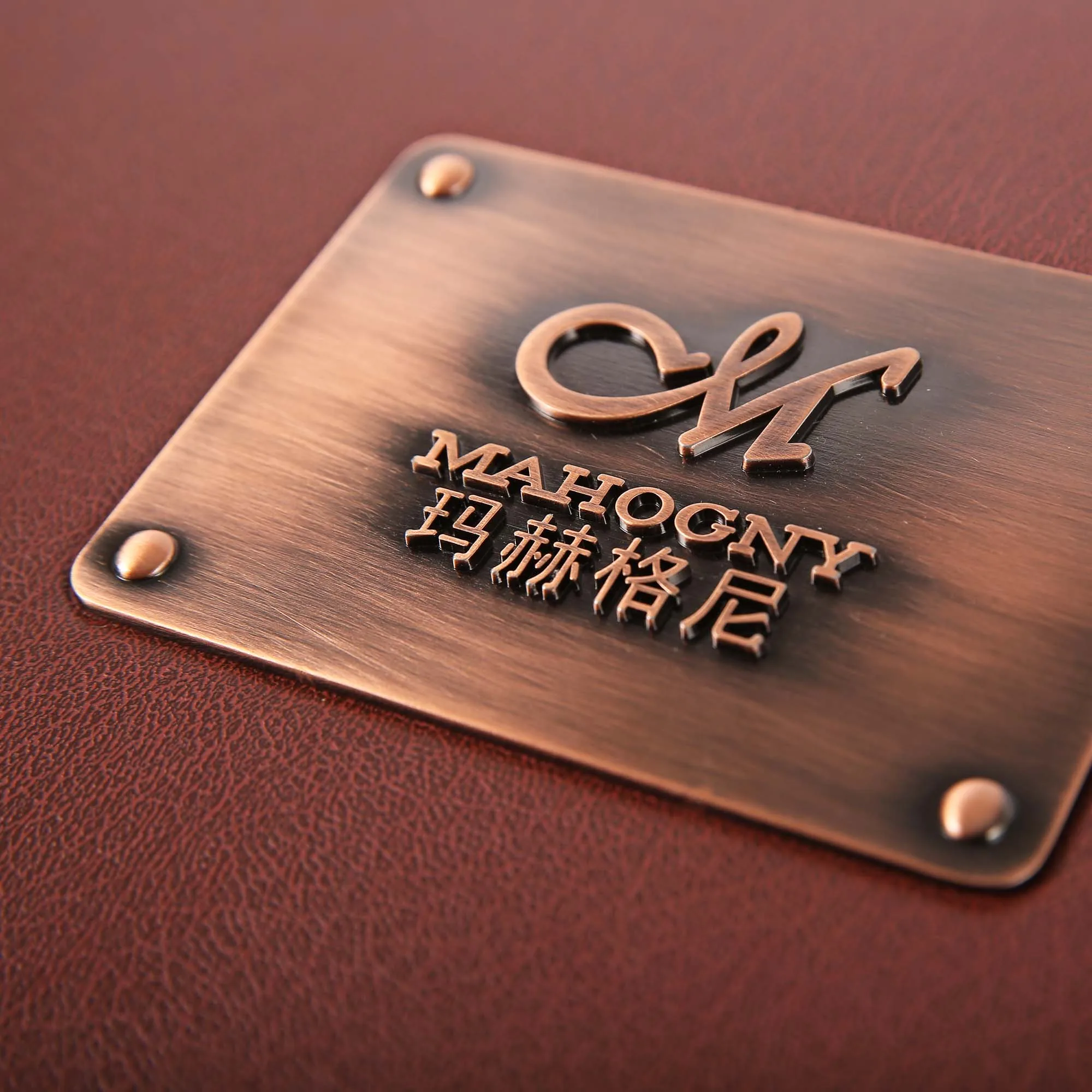 批发定制豪华精装书籍印刷中文英文书封面字典书