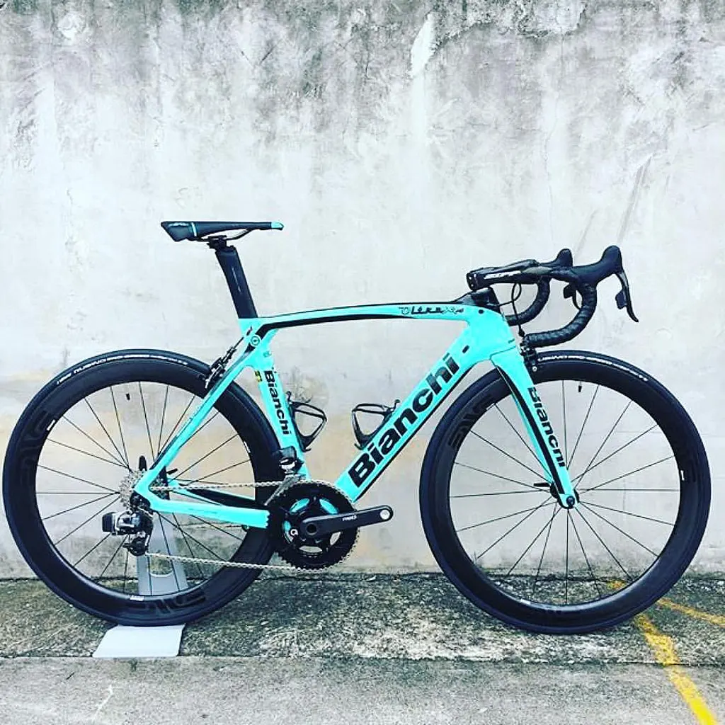 bianchi oltre xr4 sram red etap