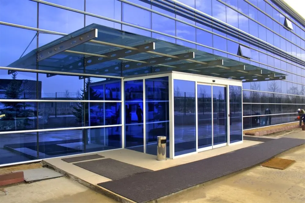 
Curtain wall systems 