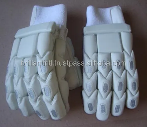 
New custom cricket batting gloves 