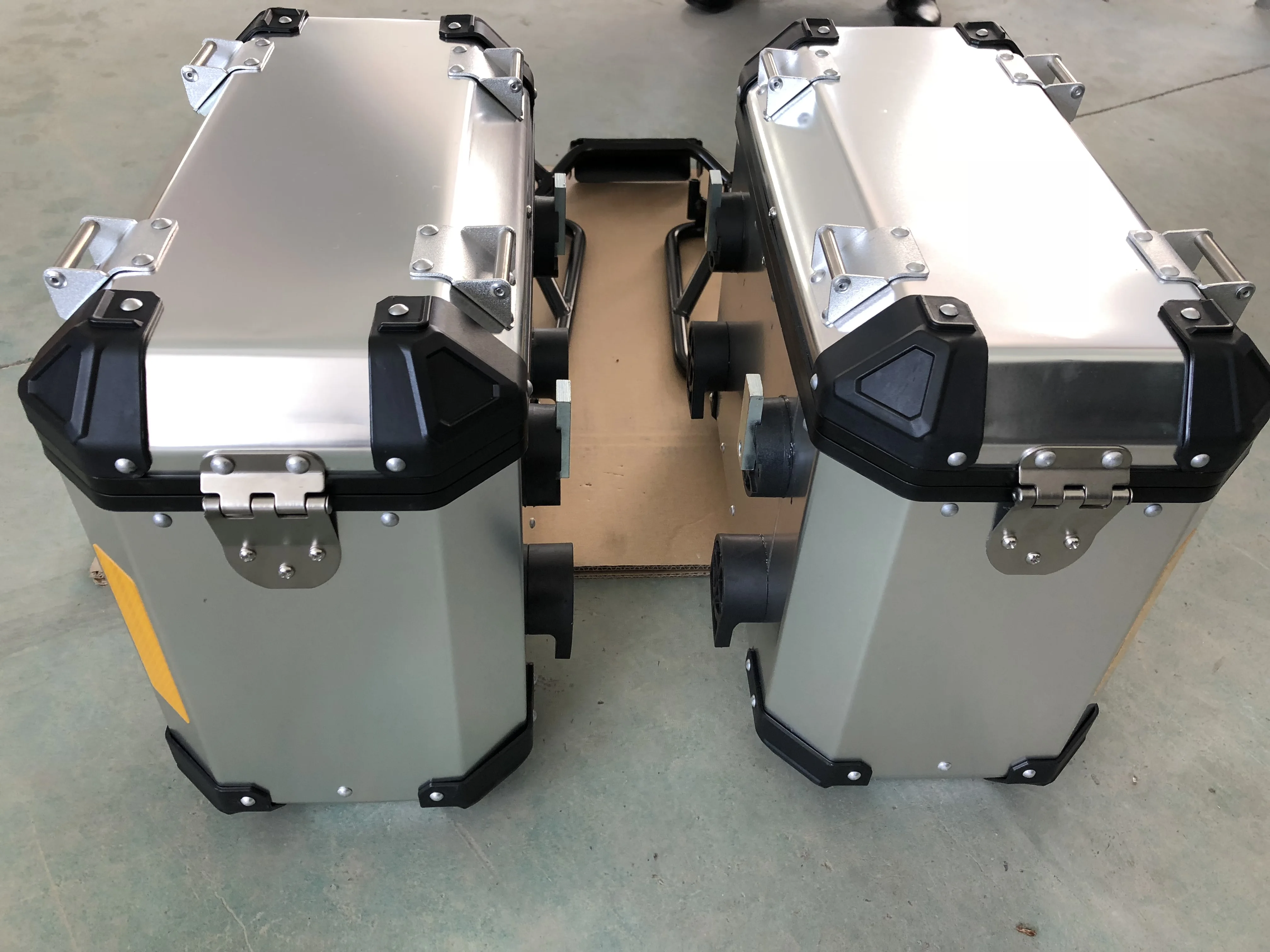 royal enfield carry box