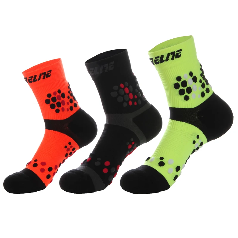 

Waterproof soft 3D anti-bacterial sports socks men socks Superior fabric cotton sock