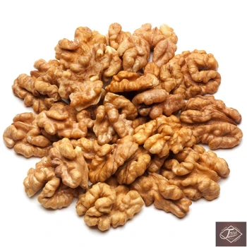 
Walnut Kernels 