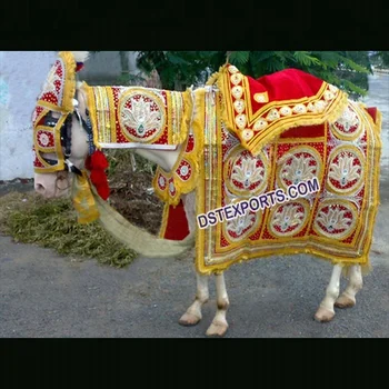 Indian Wedding Decorated Baraat Horse Dress Beautiful Horse Attire Embroidered Horse Outfit Buy Wedding Ghodi Decoration Wedding Horse Wear Horse Costume For Marriage Product On Alibaba Com