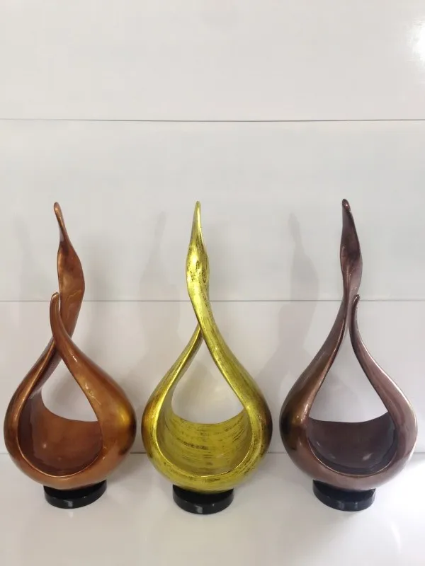 
Vietnam Lacquer sculpture with stand for decoration 