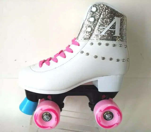 los patines de ámbar y de soy luna