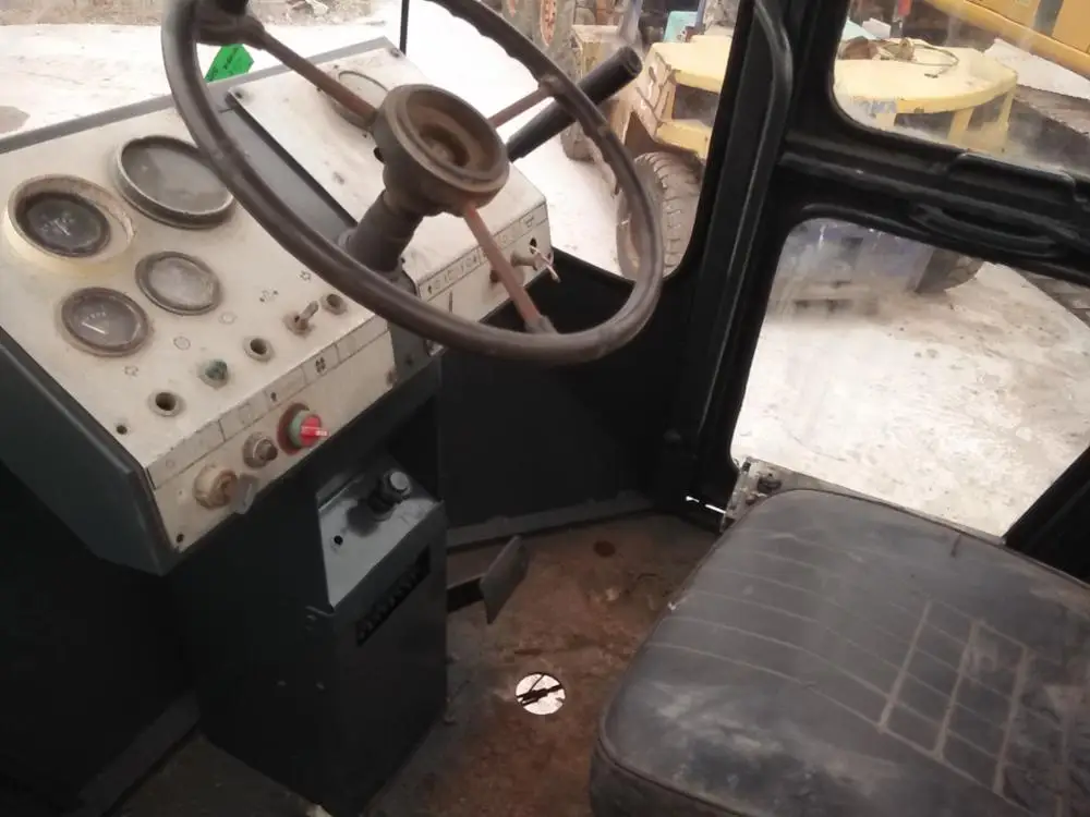 
Used D ynapac CA30D Vibrating Soil Compactor Machine 