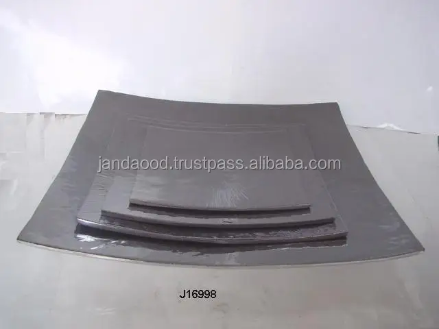 J16998.JPG