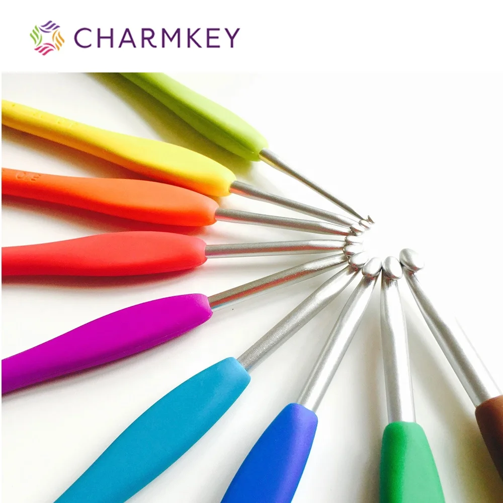 

Charmkey the best crochet hook set aluminum with ergonomic handles for hand knitting, Multiple color for crochet hook