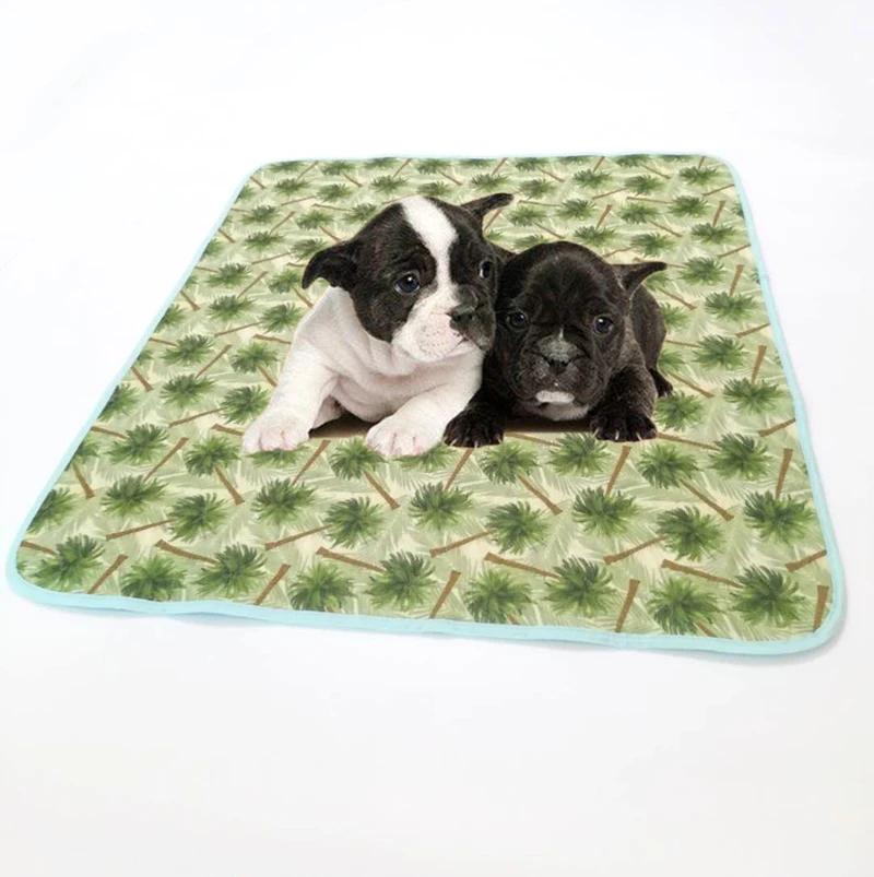 

Non Slip Waterproof Washable Dog / Puppy Traveling Pee Mat Pet Training Pads, 3d printing