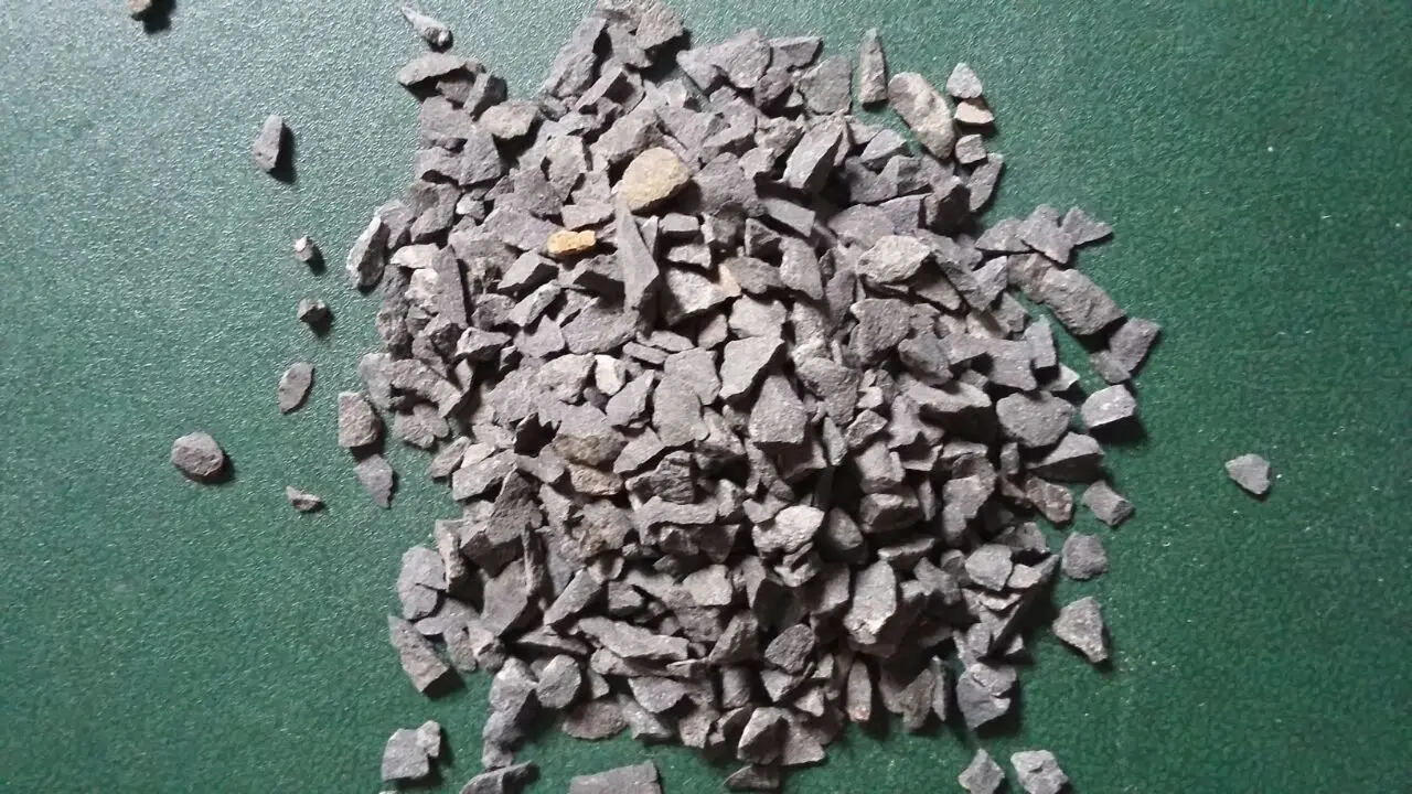 Black Crushed stone