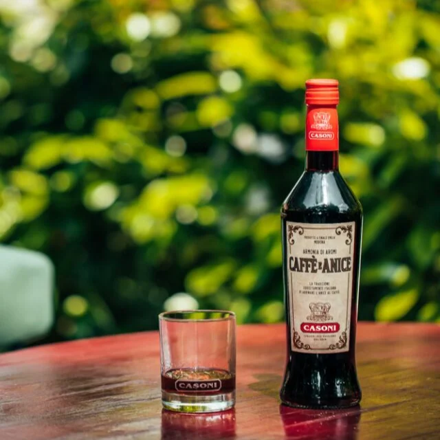 
Made in Italy Beverage with anise seeds and italian coffee liqueur 