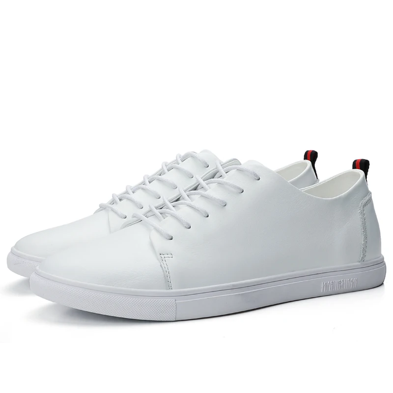 

2019 New design factory price black white walking men casual shoes leather skate shoes for men
