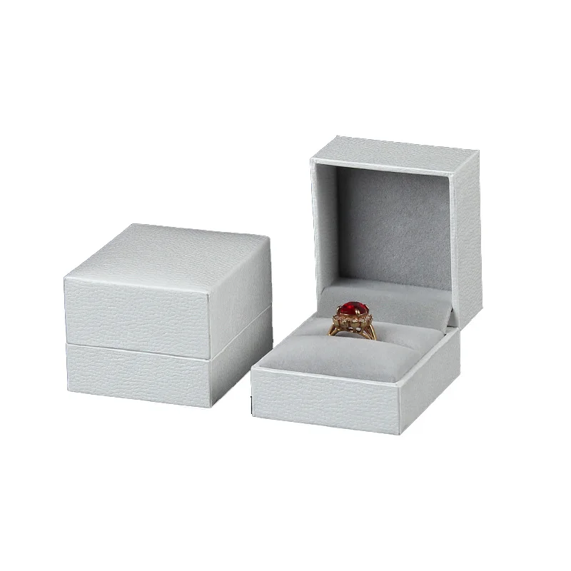 

wholesale Elegant velvet jewelry packaging box set velvet jewelry ring box, Standard