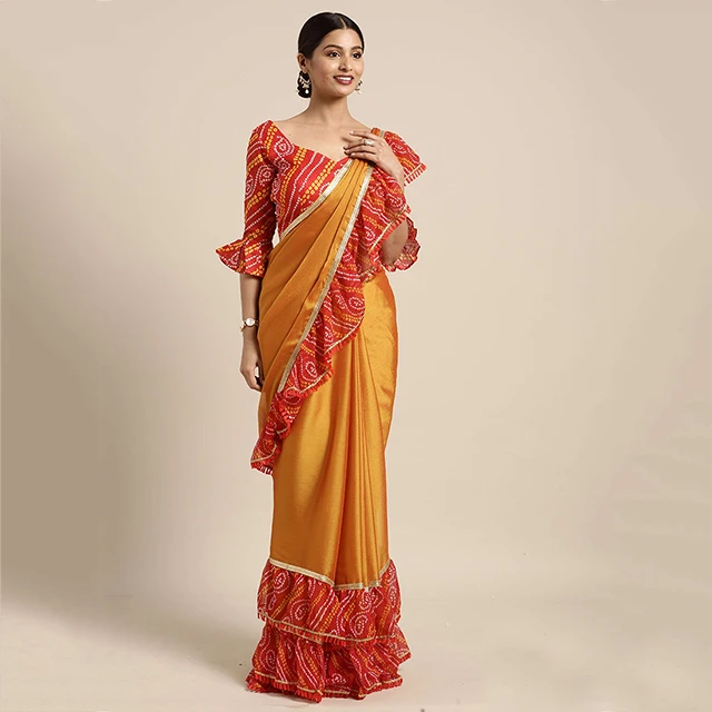 Chiffon Saree Look For Summer इस समर शिफॉन साड़ी से दे खुद को कूल और  कंफर्टेबल लुक