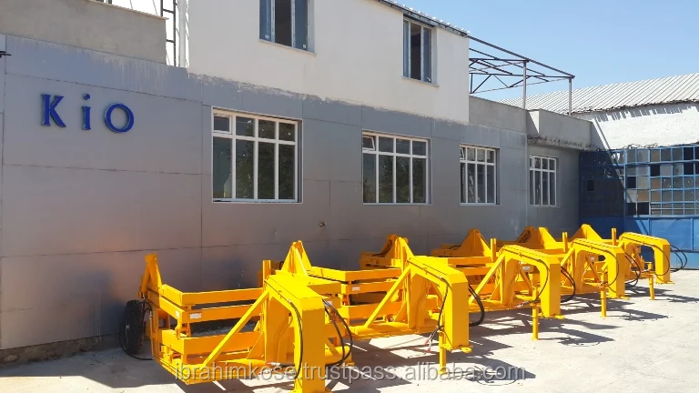 
Tractor Trailer 3 tons 