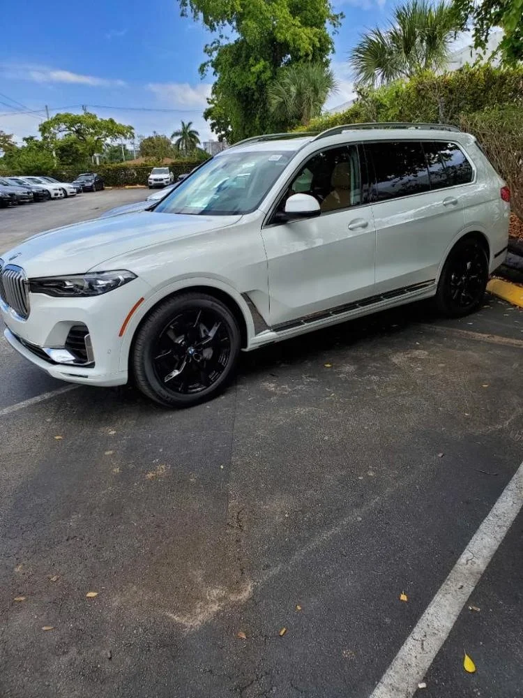 
2019 BMW X7 xDrive50i 