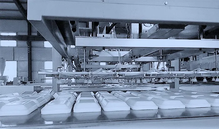 Extrusion Molding.jpg