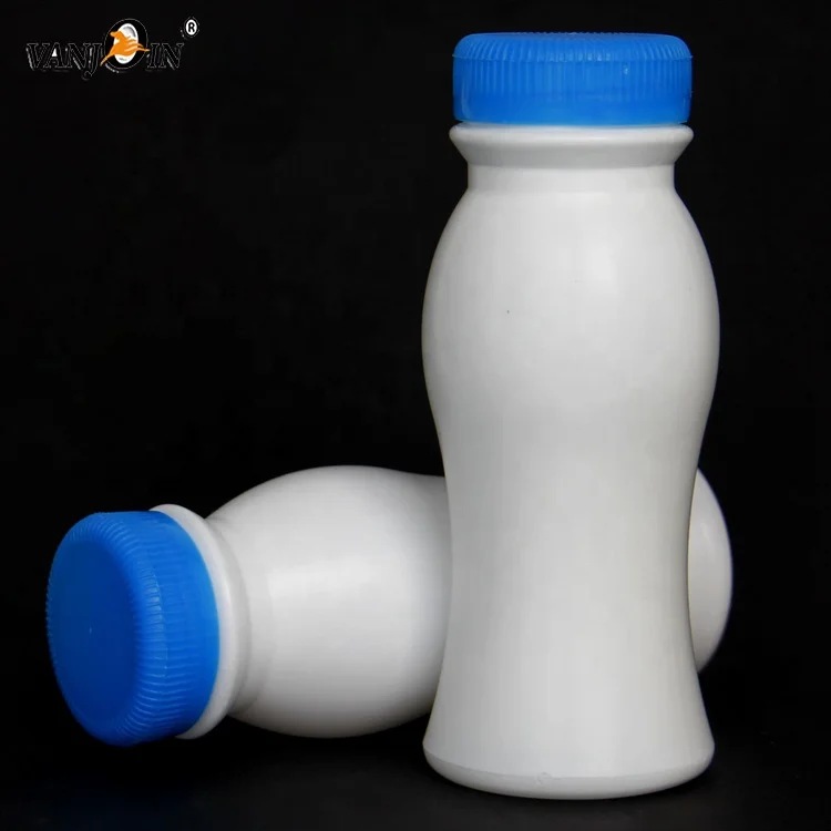 бутылки под йогурт. бутылка для йогурта белая. бутылочки от питьевого йогурта. бутылка из под молока. пластмассовая бутылка для молока.
