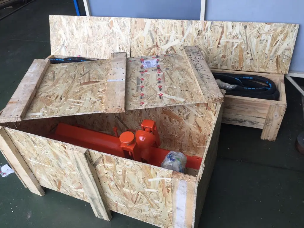 Thrust boring machines.jpg