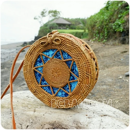 round rattan sling bag