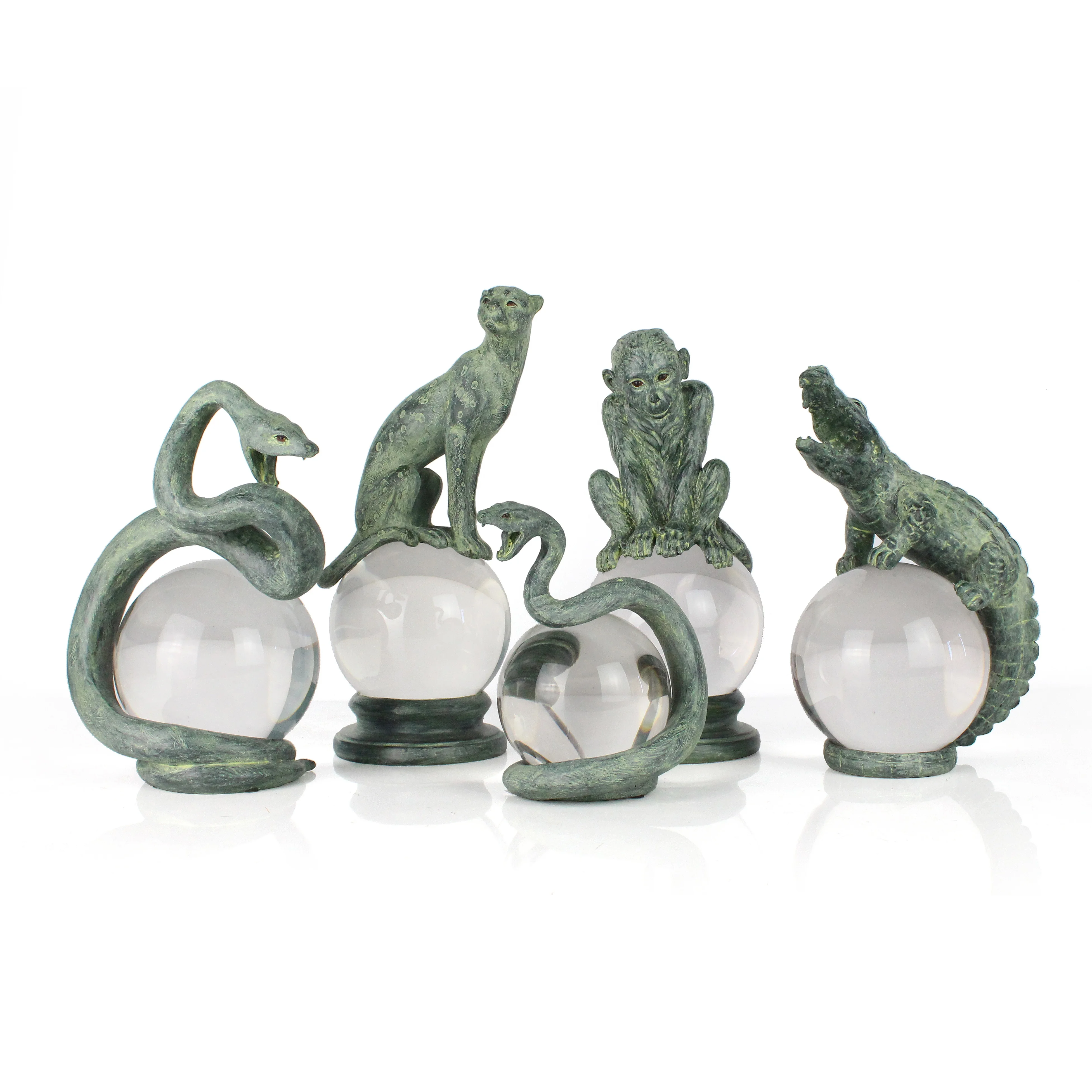 Resin Bronze Animal Crocodile Leopard Monkey Snake Statues with Crystal Ball Home Decor details