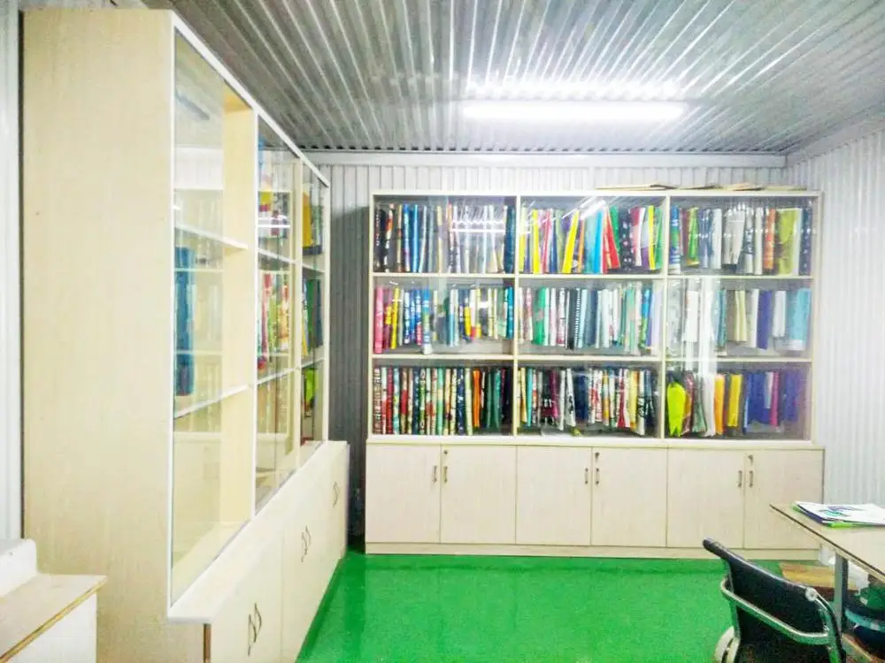 Vietnam BOPP laminated PP woven bag, sack for animal feed