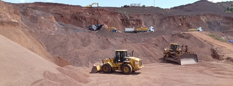 BAUXITE MINE 2-1.jpg