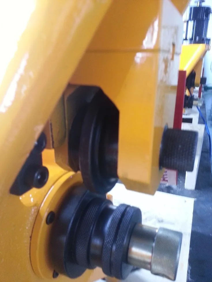 Tuwei Pipe Grooving Machine 3 Size Available 6" 8" 12" Roll Grooved